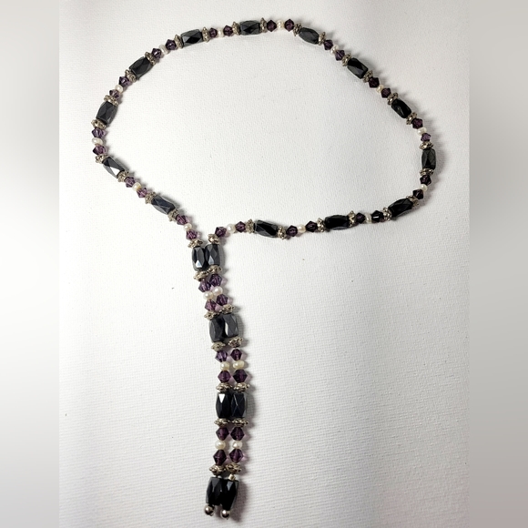 Magnetic Necklace - Picture 3 of 8